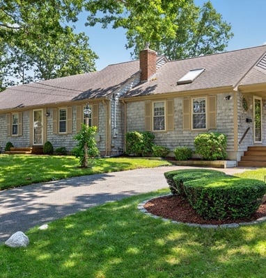 Featured Listing Photo